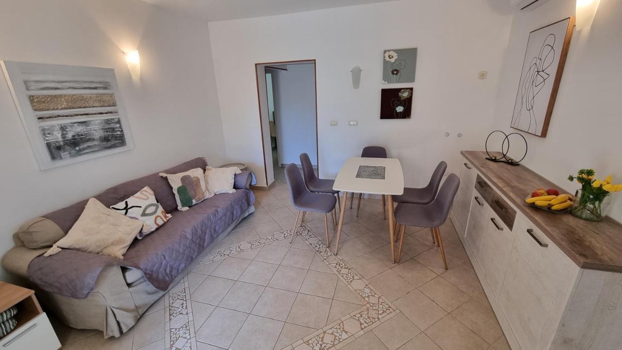 Ferienwohnung App Carla Novigrad Istria Exterior foto